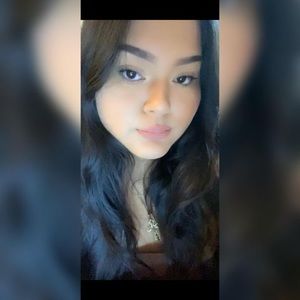 Meet your Posher, Celine